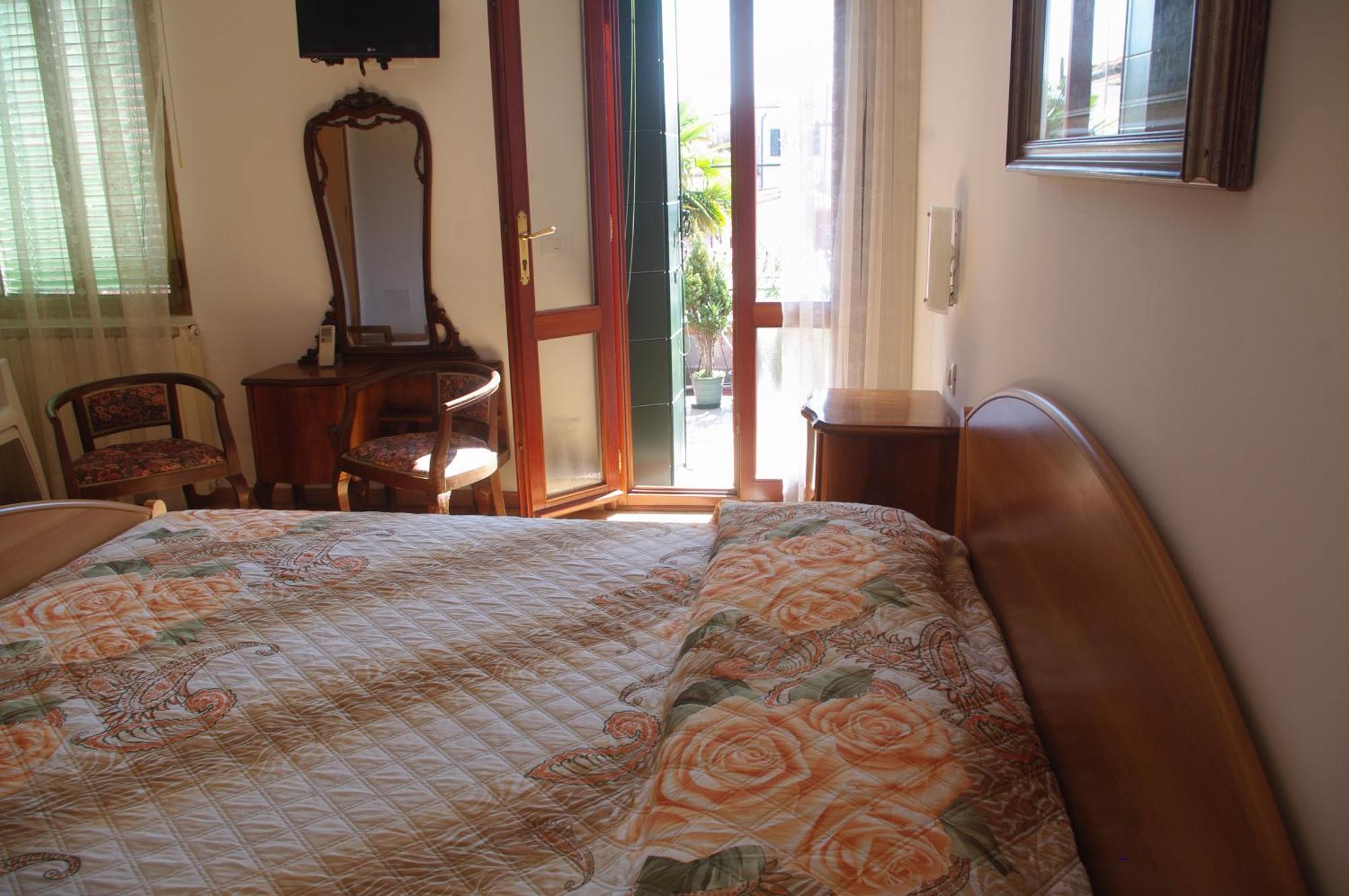 Casa Degli Artisti Lägenhet Burano Exteriör bild